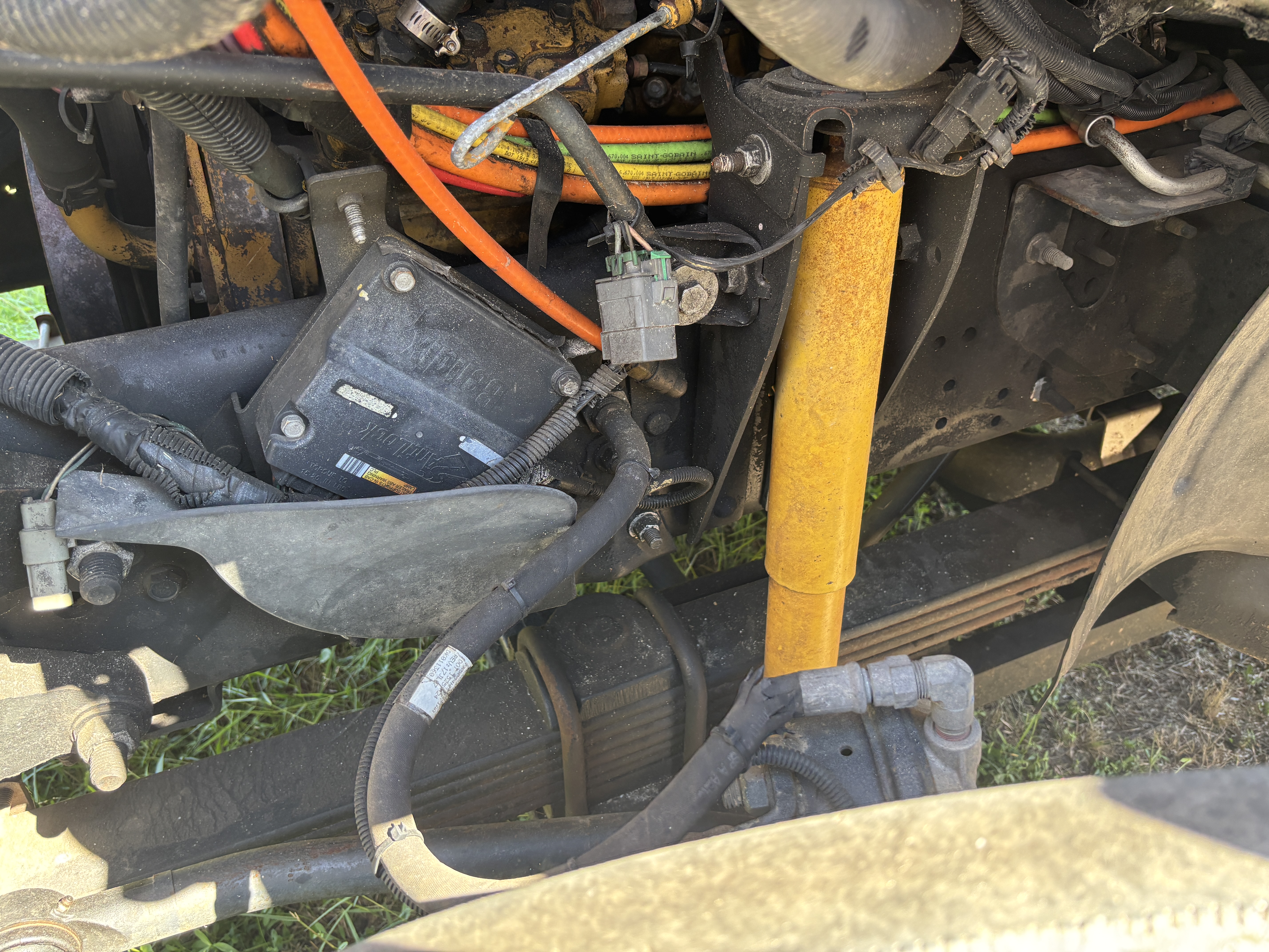 2005 CHEVROLET C7500 - Image 16